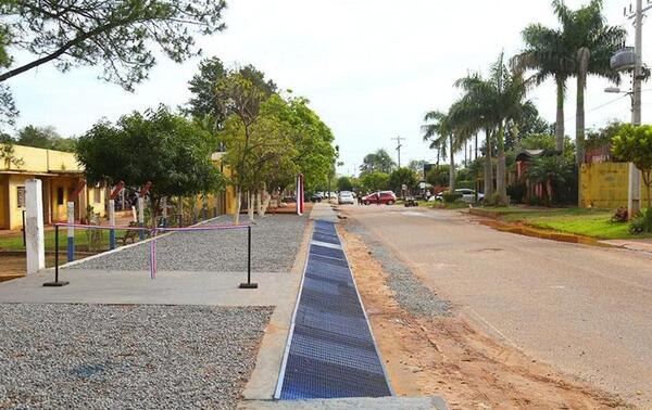 Inauguran sistema de drenaje pluvial frente a la Escuela Repollito de Coronel Oviedo – Prensa 5