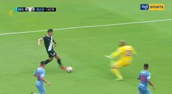 Crónica / [VIDEO] ¿Fue bien sancionado o no? El penal para Olimpia ante Resistencia