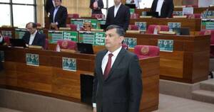 La Nación / Operador leal de Abdo juró como nuevo integrante del Consejo de la Magistratura