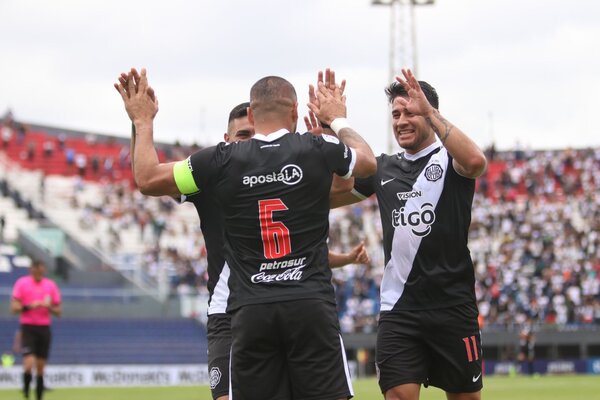 Por un set el Decano llega a la punta - El Independiente