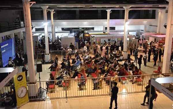 ABC Educativo presentó cursos y certificaciones en Expo Educación - Nacionales - ABC Color