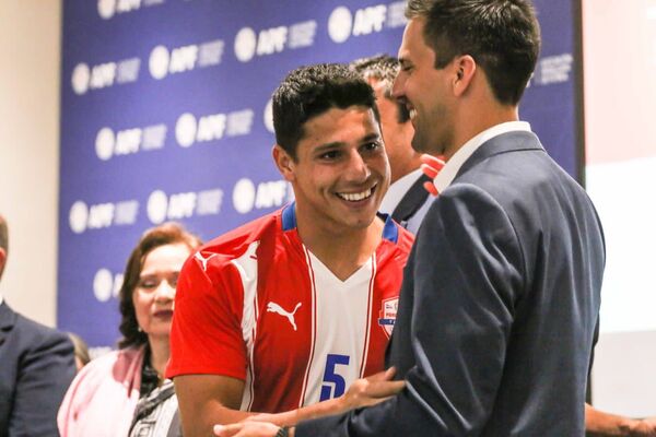 Albirrojos medallistas reciben reconocimiento - El Independiente