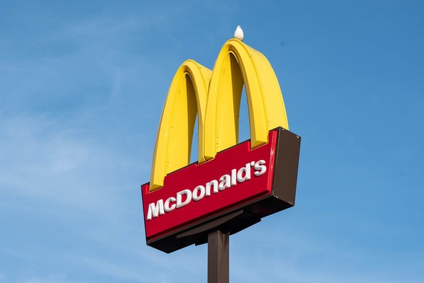 McDonald's gana 4.274 millones de dólares hasta septiembre, un 28% menos - Revista PLUS