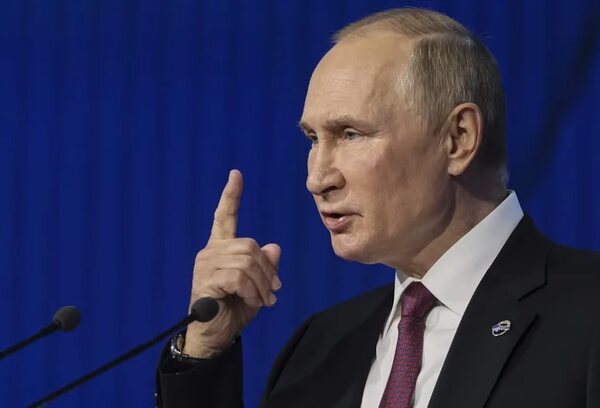 Putin fue a un club de debates y lanzó frases contundentes, mirá el video - Mundo - ABC Color