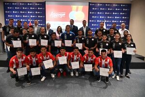 Selecciones medallistas en ASU2022 reciben reconocimiento de la APF - .::Agencia IP::.