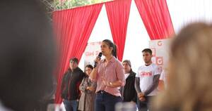 La Nación / Celebración en Ñemby: Gianina Ramírez lanza oficialmente su precandidatura a la diputación