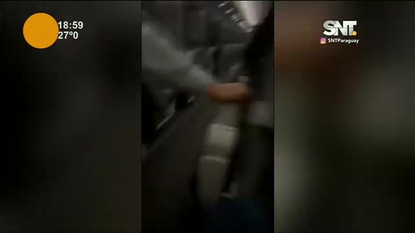 Pánico a bordo: El vuelo de terror - SNT
