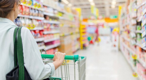 Diario HOY | Sancionan ley de deducción del 100% del IVA en supermercados