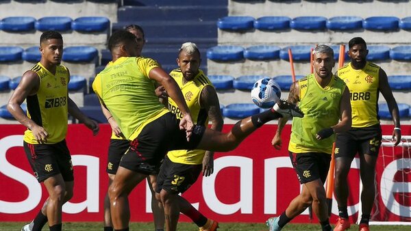 Flamengo y Paranaense tratan de adaptarse al calor de Guayaquil
