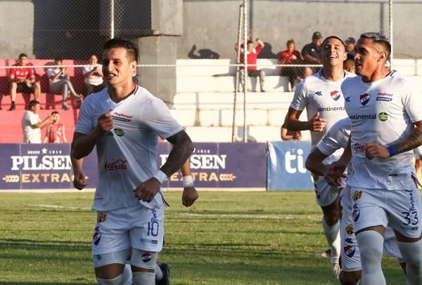 Nacional gana con autoridad y sigue firme en la punta - Paraguaype.com
