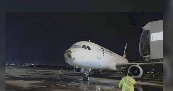 La Nación / Pasajeros cuestionan decisión de salir de Foz en medio de tormenta