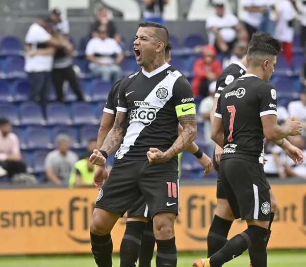 Resistencia 1 - Olimpia 6: El Expreso marcha con chapa de campeón - Fútbol - ABC Color