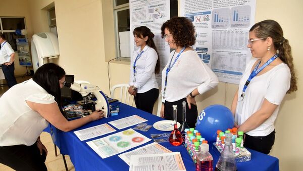 Científicos abren sus puertas para mostrar a la sociedad sus trabajos