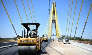 Se iniciaron los trabajos de capa asfáltica de la calzada del Puente de la Integración – Diario TNPRESS