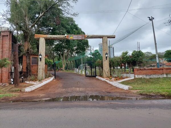 Alertan sobre otra estación de servicio en predio verde del barrio Trinidad - Nacionales - ABC Color