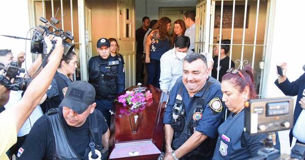 La Nación / Carroza fúnebre: audios de Nación Media revelan privilegios del Gobierno para el EPP