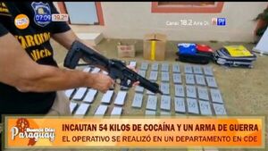 Incautan arma de guerra y más de 50 kilos de cocaína en CDE