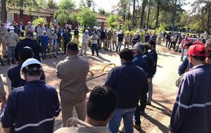 Diario HOY | Trabajadores anuncian medidas para exigir aprobación de USD 260 millones para Petropar