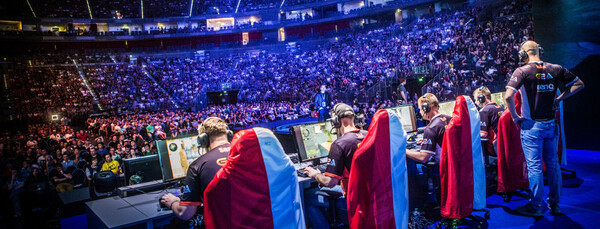 Las potencias de los eSports - El Independiente