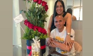 El tierno mensaje de la doña de Otalvaro por su aniversario y el detalle del pelotero
