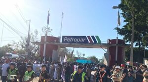 Funcionarios de Petropar cerrarán estaciones si no se aprueba ampliación presupuestaria - ADN Digital