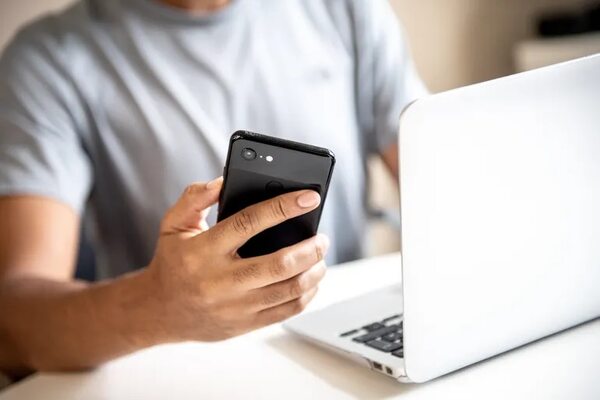 Cómo protegerse de los ciberataques en el trabajo remoto - Tecnología - ABC Color