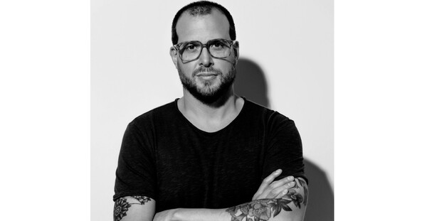 Juan Pablo Álvarez: “Si la creatividad no revoluciona, estamos condenados al olvido” - Revista PLUS