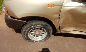 En Caacupé asaltan una millonada a una mujer, antes le revientan las cubiertas de su rodado, balapúpe