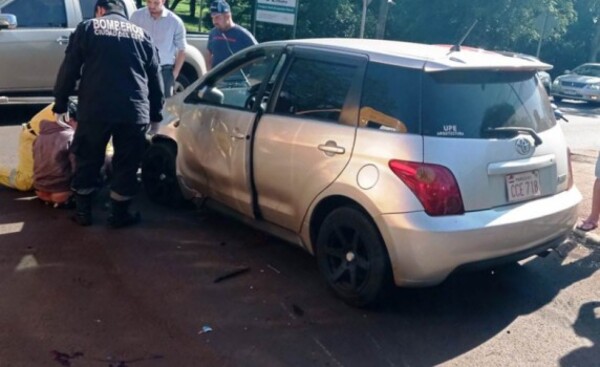 Conductor ebrio ocasionó accidente en el Área 1