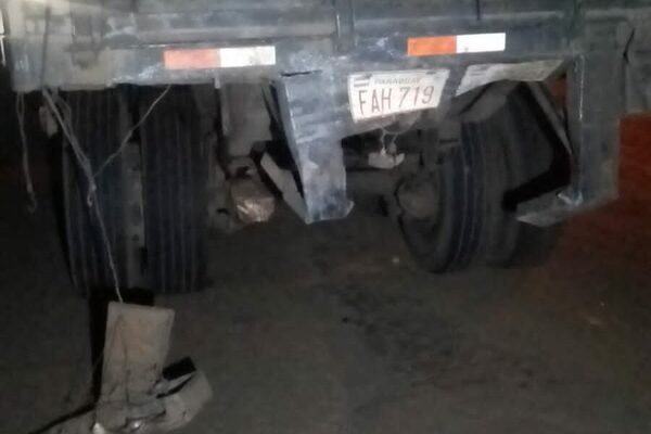Dos muertos y un herido grave, en accidente rutero