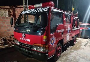 Bomberos de Ypané organizan feria para agradecer a ciudadanos  - Nacionales - ABC Color
