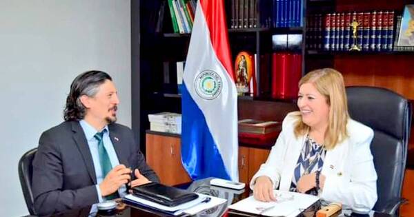 La Nación / Quiñónez y Nephew hablaron sobre los logros y desafíos de la FGE