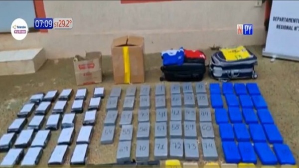 Antinarcóticos incautan arma de guerra y cocaína en CDE - Paraguaype.com