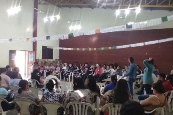 Emprendedores conforman asociación del Bañado Tacumbú