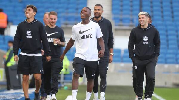 Crónica / Enciso, nuevamente en el banco, para el partido ante el Chelsea