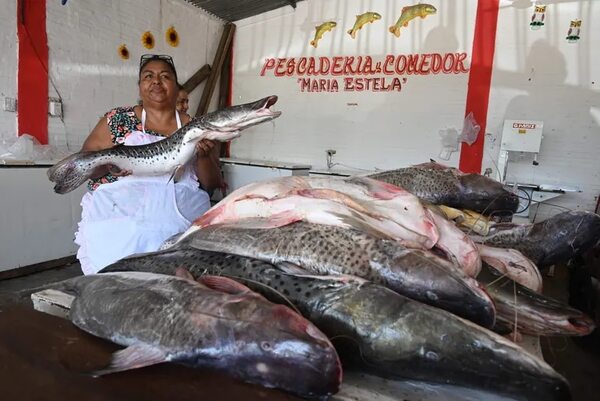 Feria de pescado fresco y comida en Zeballos Cue - Nacionales - ABC Color