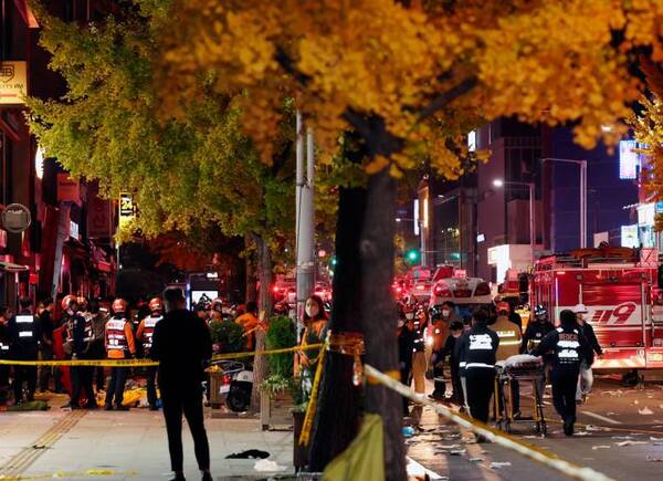 Unos 120 muertos luego de presunta estampida en Corea del Sur | 1000 Noticias