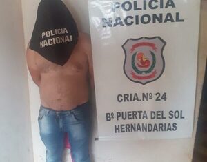 Policías atrapan a un depravado que quiso toquetear a dos niñas