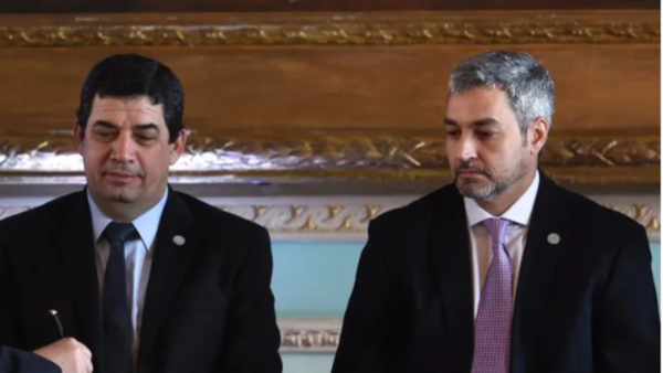 Marito dice que Velázquez tiene atribuciones limitadas y que debería renunciar
