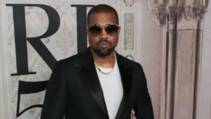 Demandan al rapero Kanye West por no pagar alquiler
