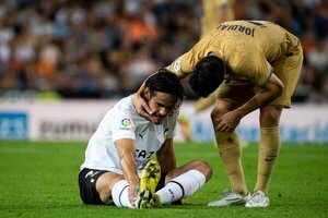 Diario HOY | Cavani se lesiona en partido del Valencia, a tres semanas del Mundial