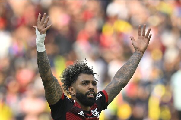 Gabigol lleva al Flamengo a la gloria - Informatepy.com