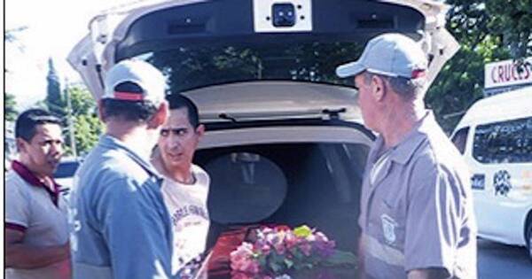 La Nación / Marito ordenó hasta las flores para el terrorista Villalba