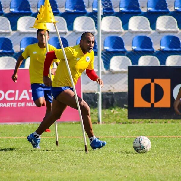 12 de Octubre: cambio de aire para Da Silva - Fútbol - ABC Color