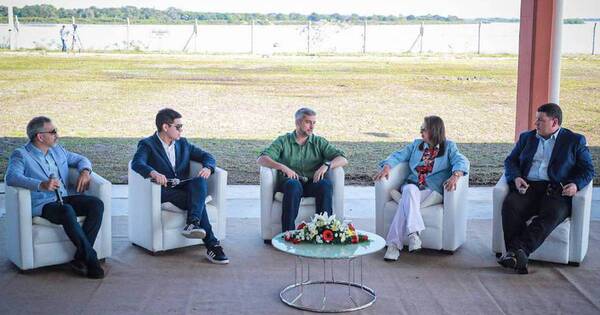 La Nación / Campaña electoral de Abdo, con apoyo del Grupo Vierci