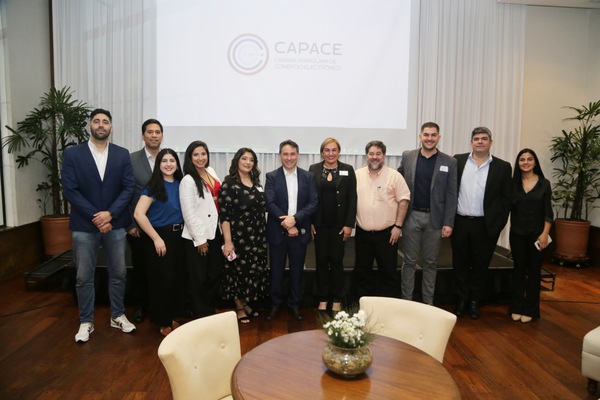 Diario HOY | Buscan impulsar el desarrollo del comercio electrónico y promover la confianza en tiendas digitales