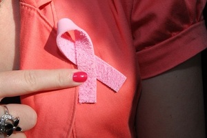 Salud recuerda disponibilidad de la guía de diagnóstico y tratamiento de cáncer de mama - .::Agencia IP::.