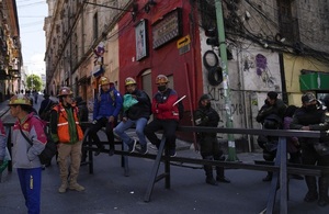 La escasez de combustible marca el octavo día de protestas en Bolivia | 1000 Noticias