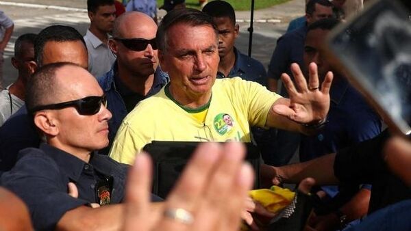 Elecciones en Brasil: Bolsonaro fue uno de los primeros en votar - ADN Digital