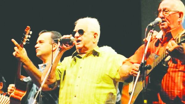 Quemil Yambay ya habla de nuevo y da sus primeros pasos tras el ACV